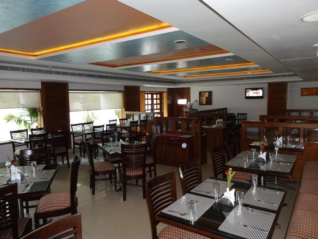 La Hospin Hotel Раджамандри Номер фото