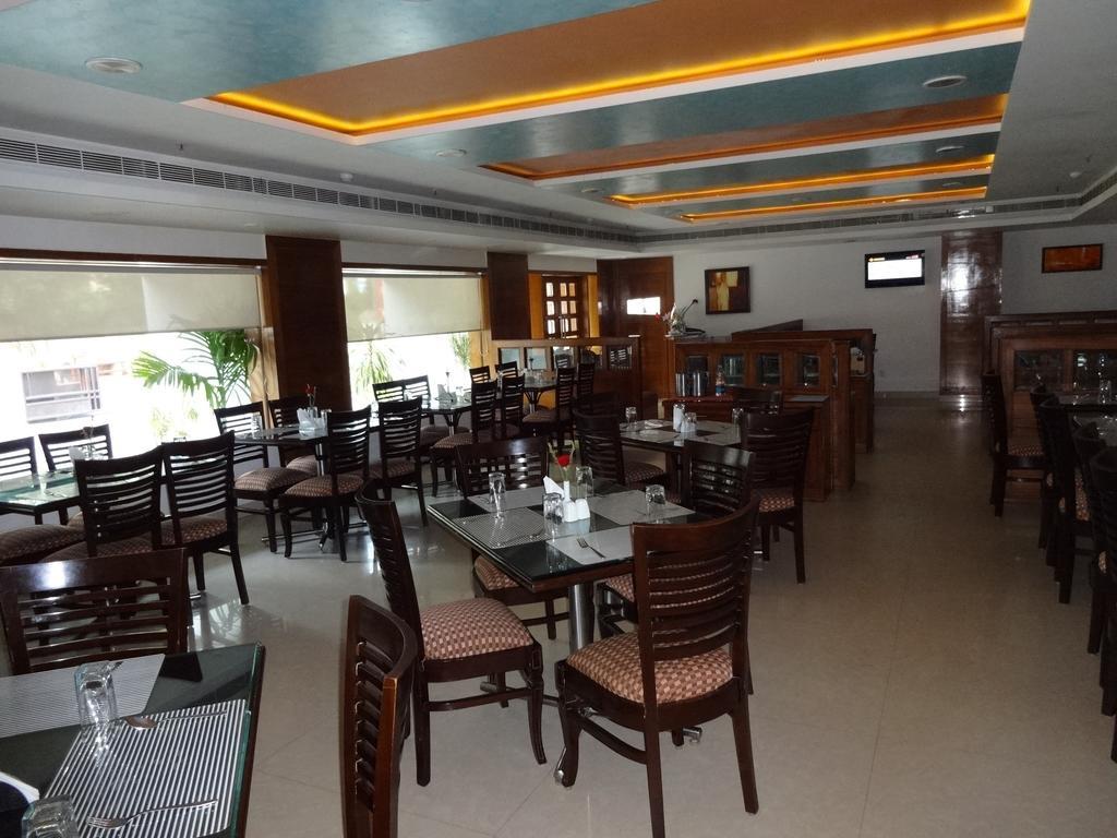 La Hospin Hotel Раджамандри Номер фото